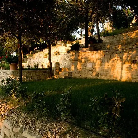 La Ciminiera 1846 Country House *